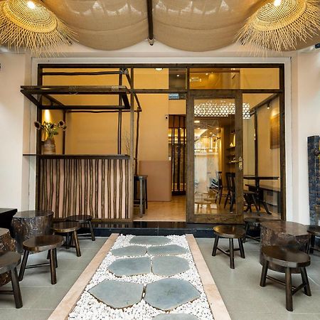 Hemtouch House Hotel Ho Chi Minh City Exterior photo
