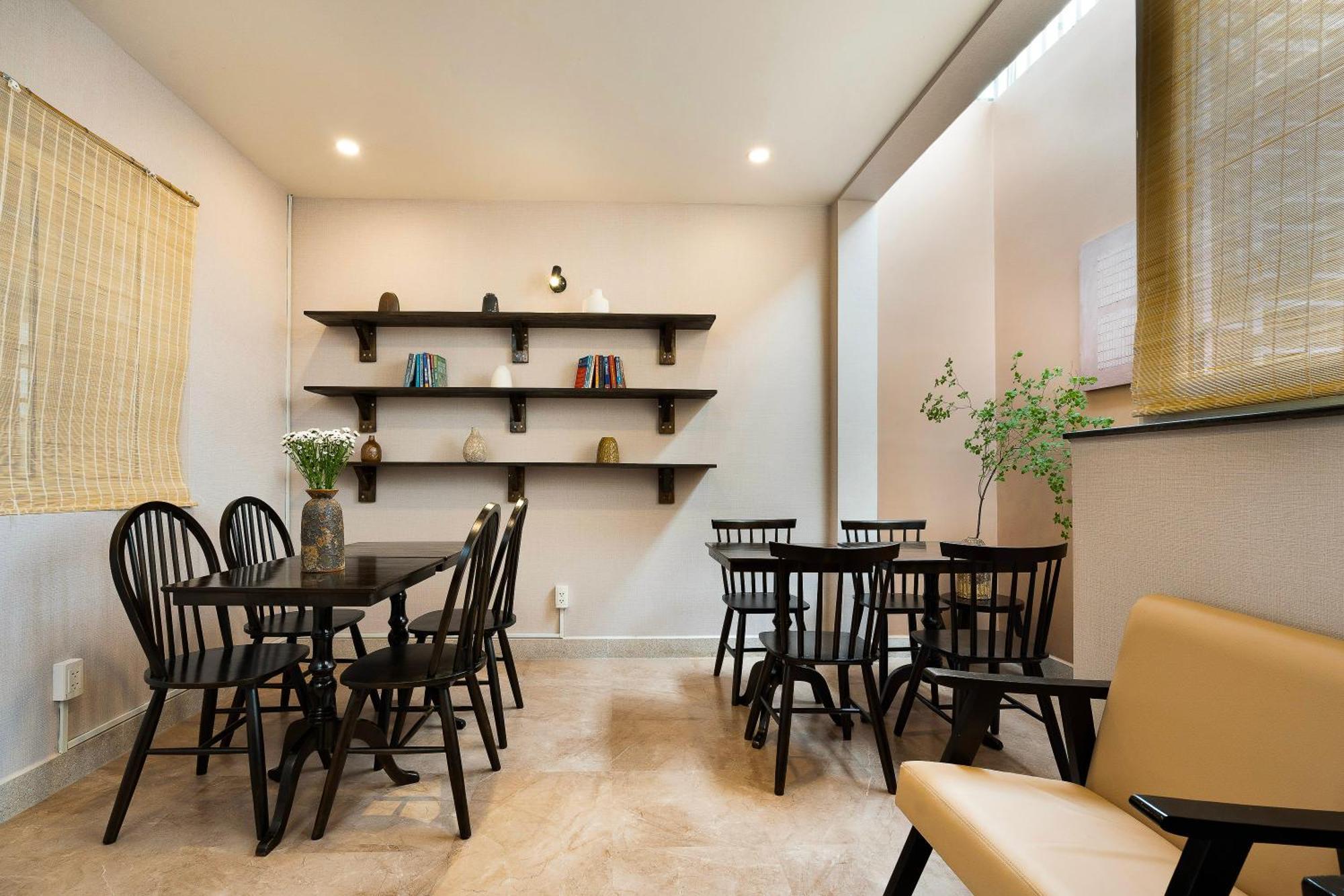 Hemtouch House Hotel Ho Chi Minh City Exterior photo
