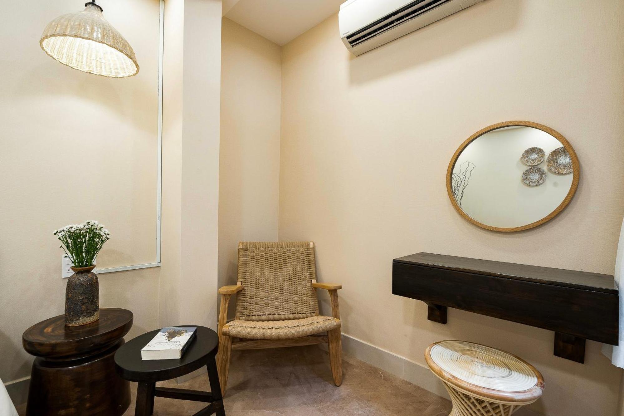Hemtouch House Hotel Ho Chi Minh City Exterior photo