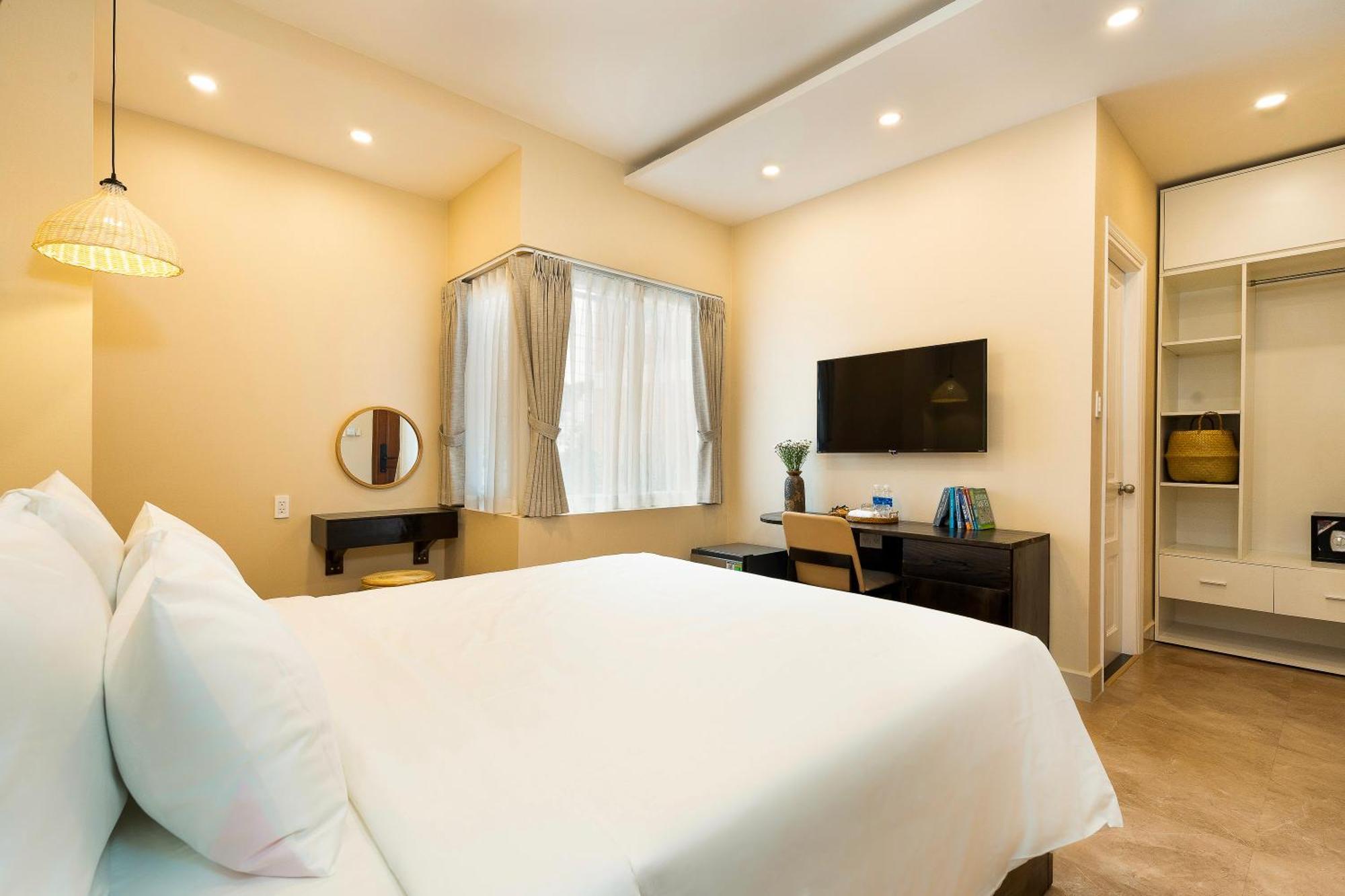 Hemtouch House Hotel Ho Chi Minh City Exterior photo