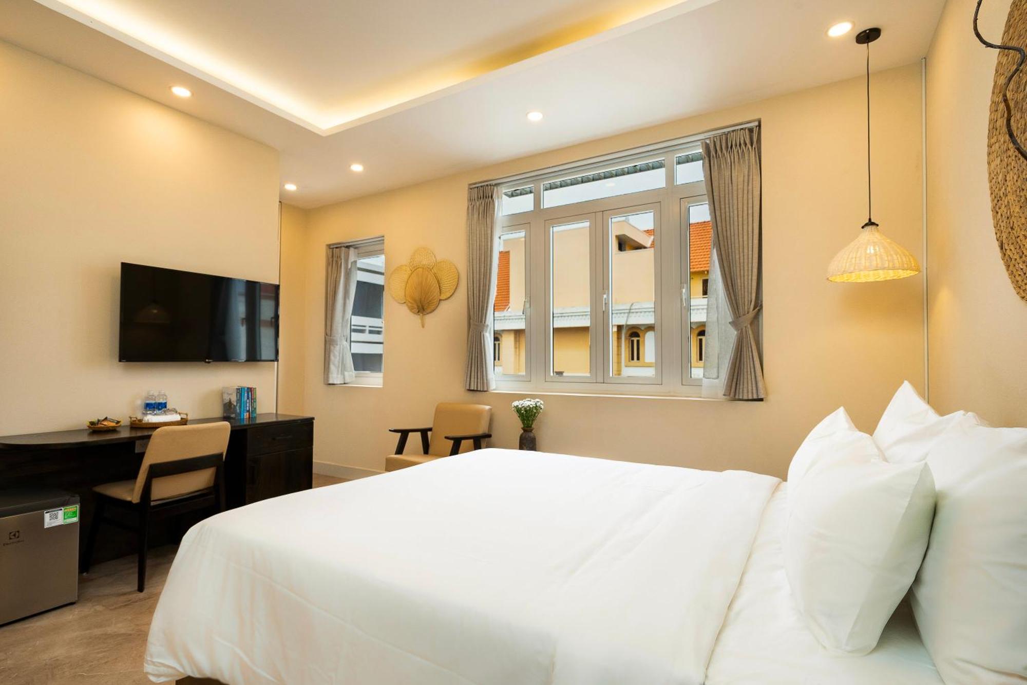 Hemtouch House Hotel Ho Chi Minh City Exterior photo