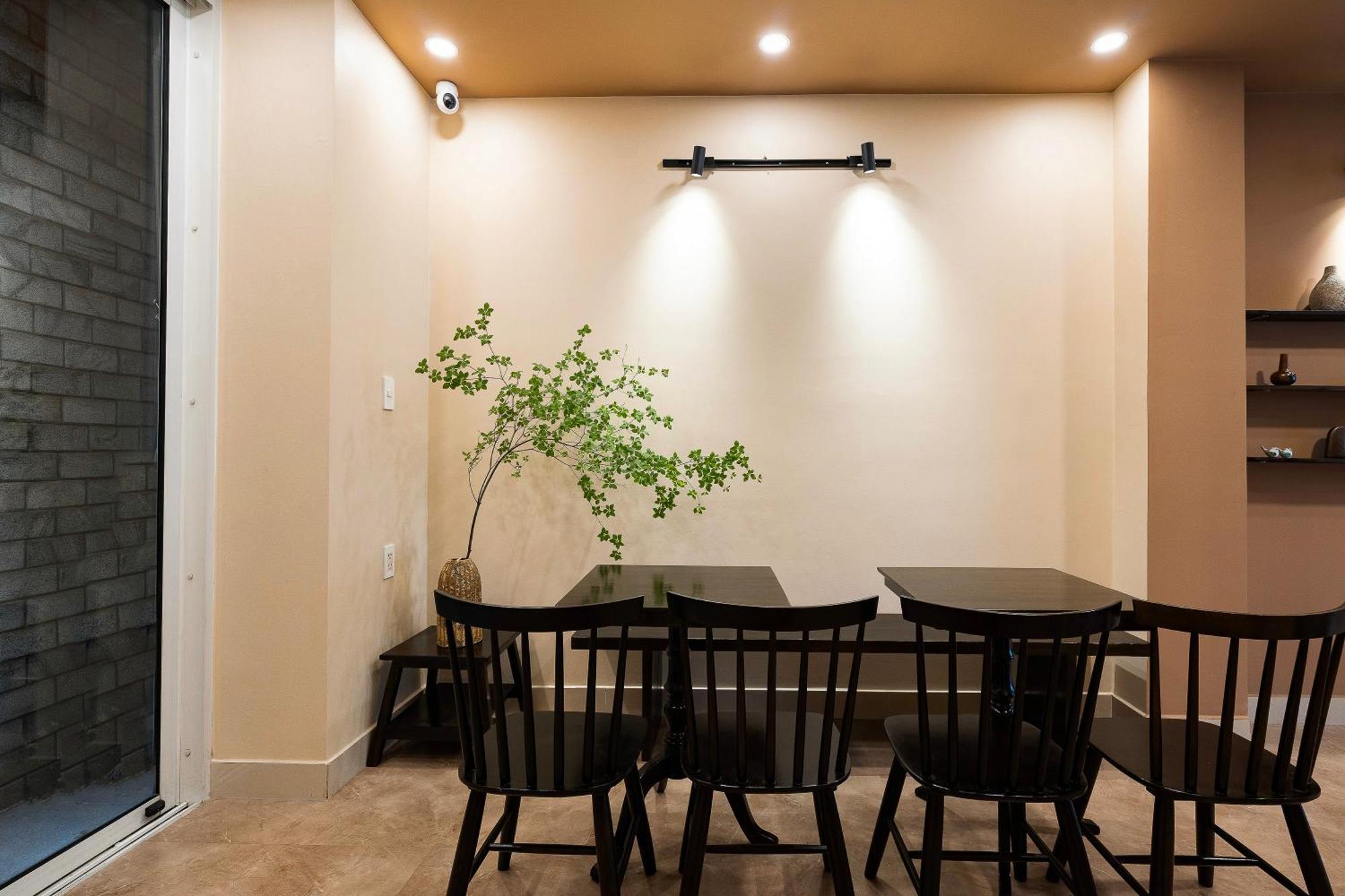 Hemtouch House Hotel Ho Chi Minh City Exterior photo