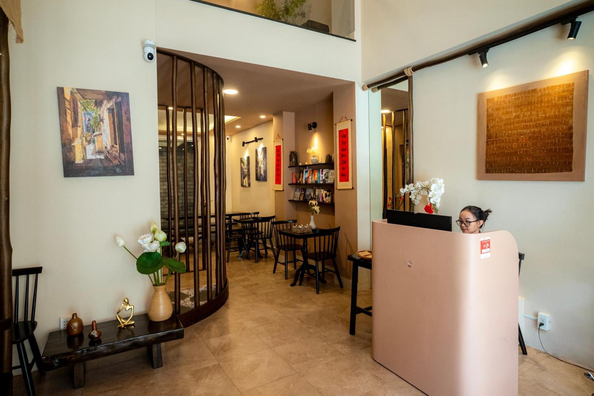 Hemtouch House Hotel Ho Chi Minh City Exterior photo